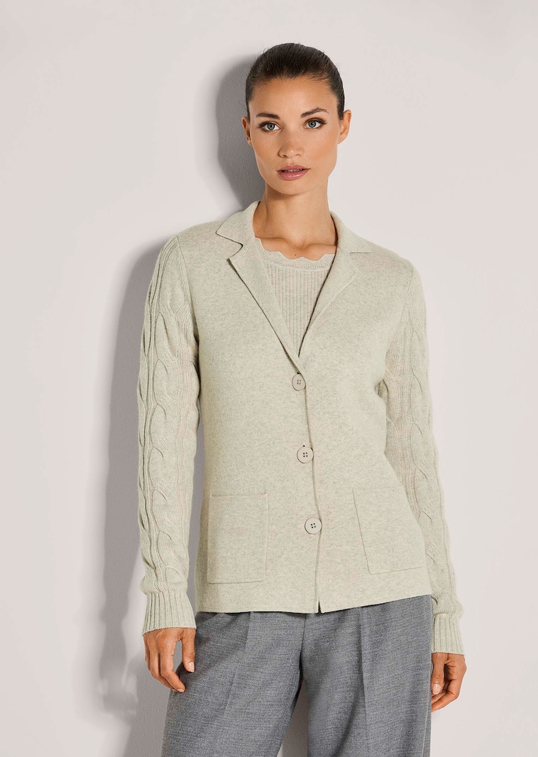 Knitted blazer