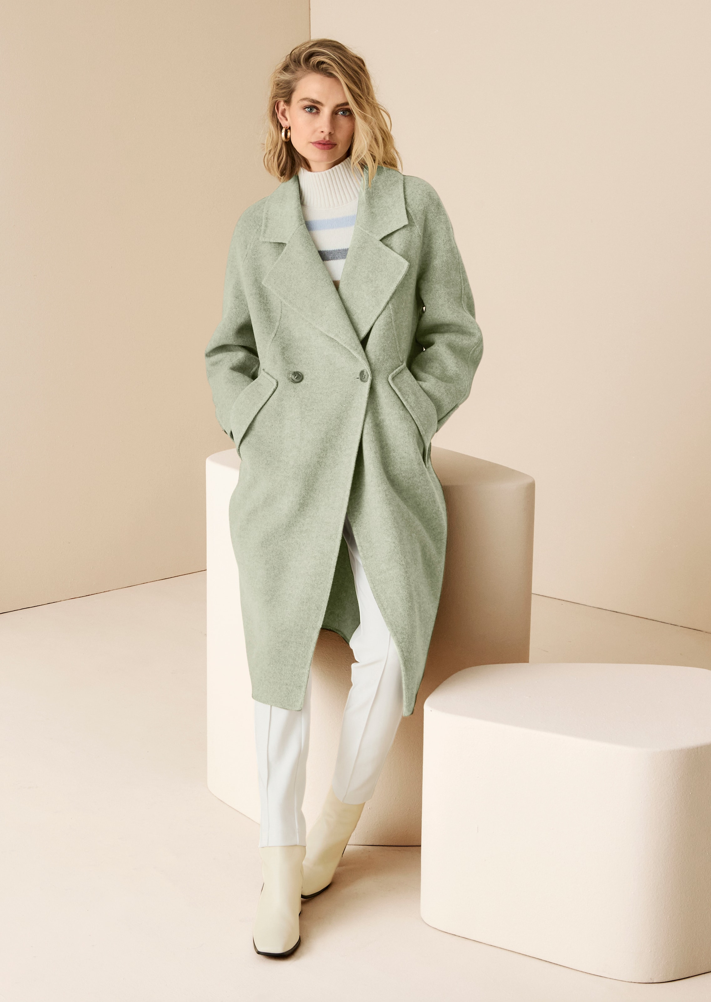 Manteau. Tissu double face