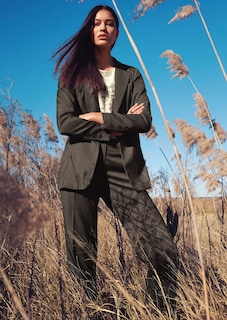 Blazer thumbnail 1