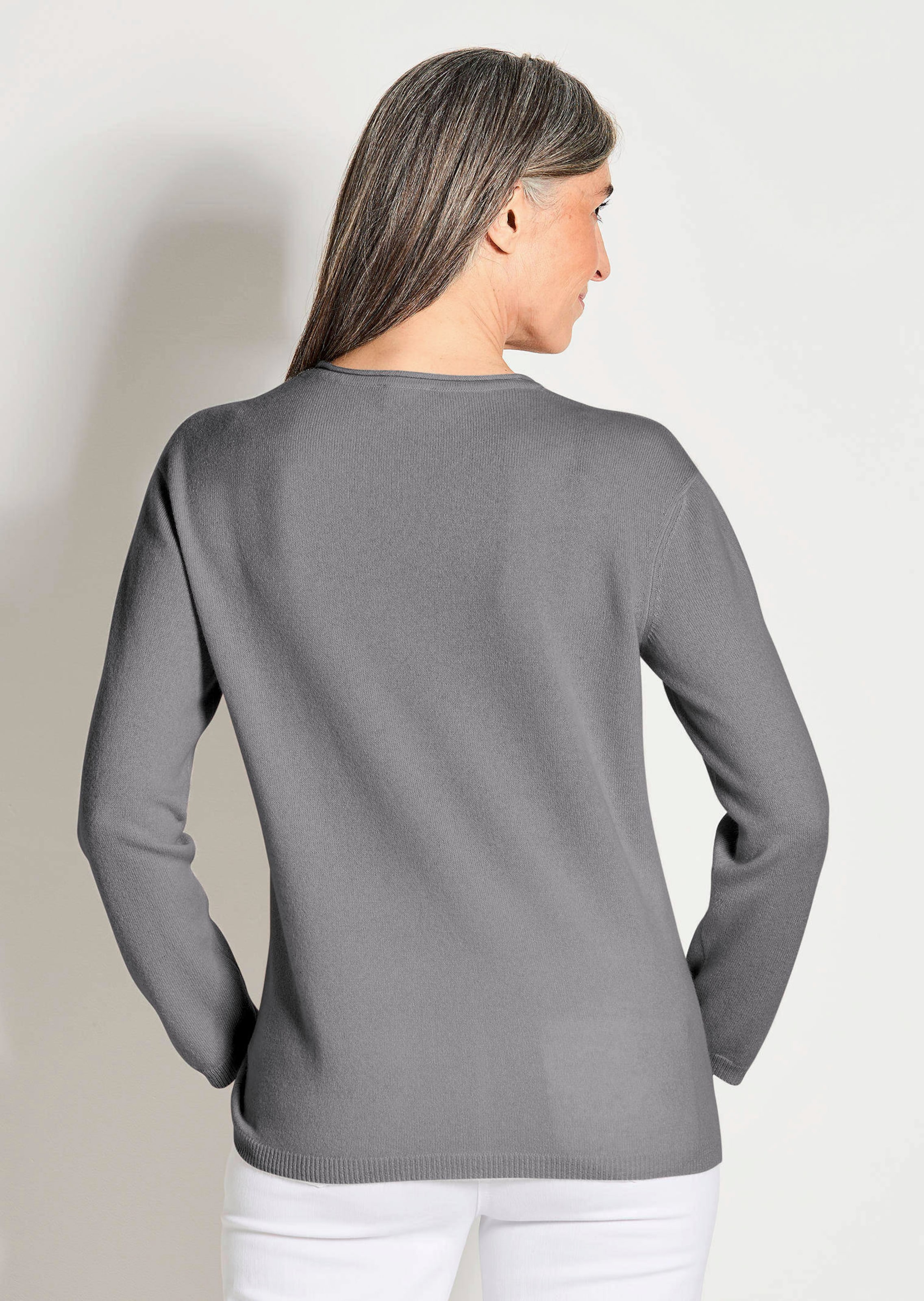 Kaschmirpullover mit V-Ausschnitt thumbnail 3