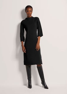 Knitted dress thumbnail 2