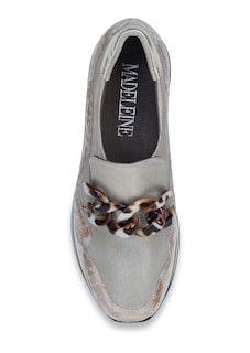 Slip-ons thumbnail 3