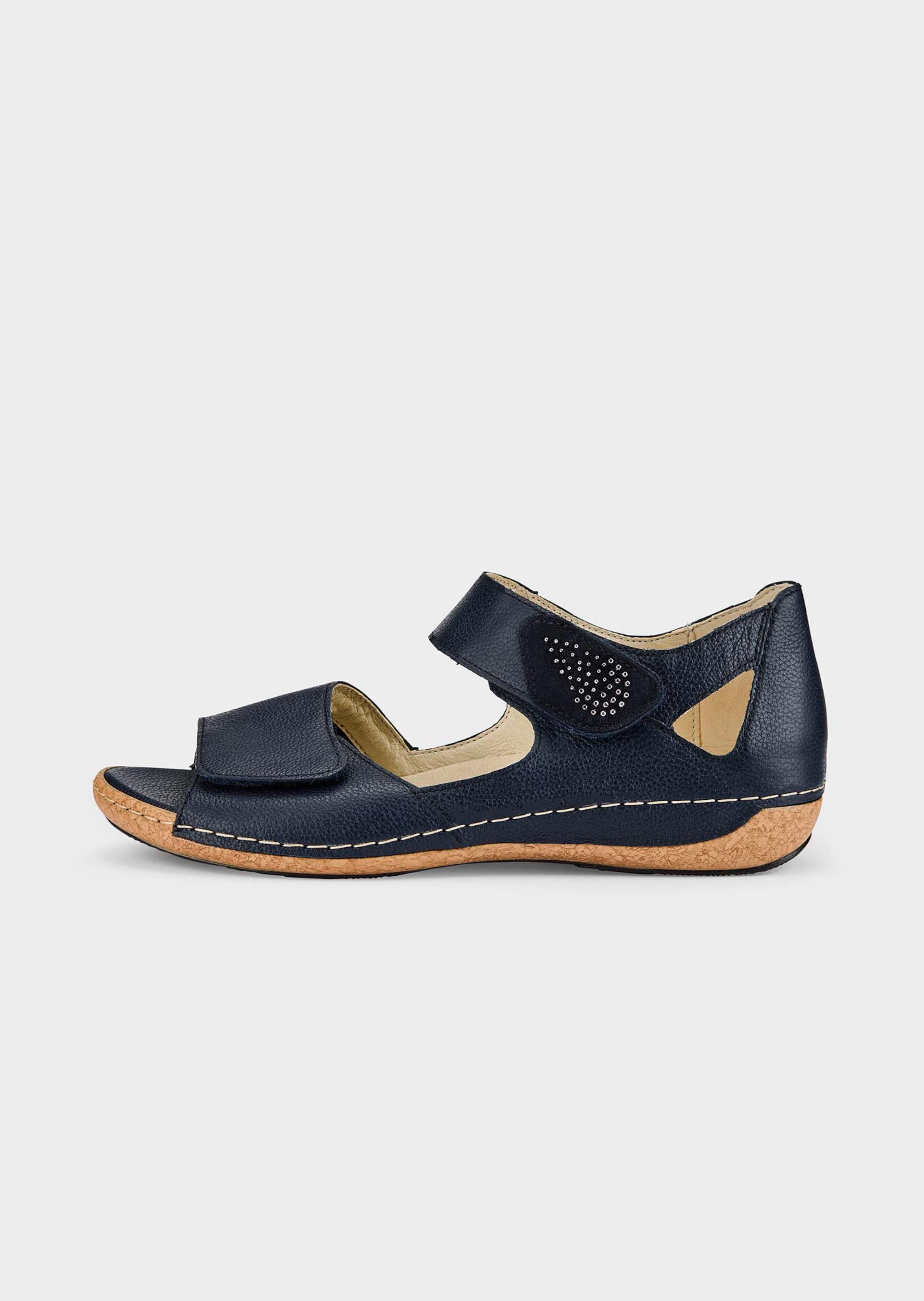 Sandalen mit Ziersteinen