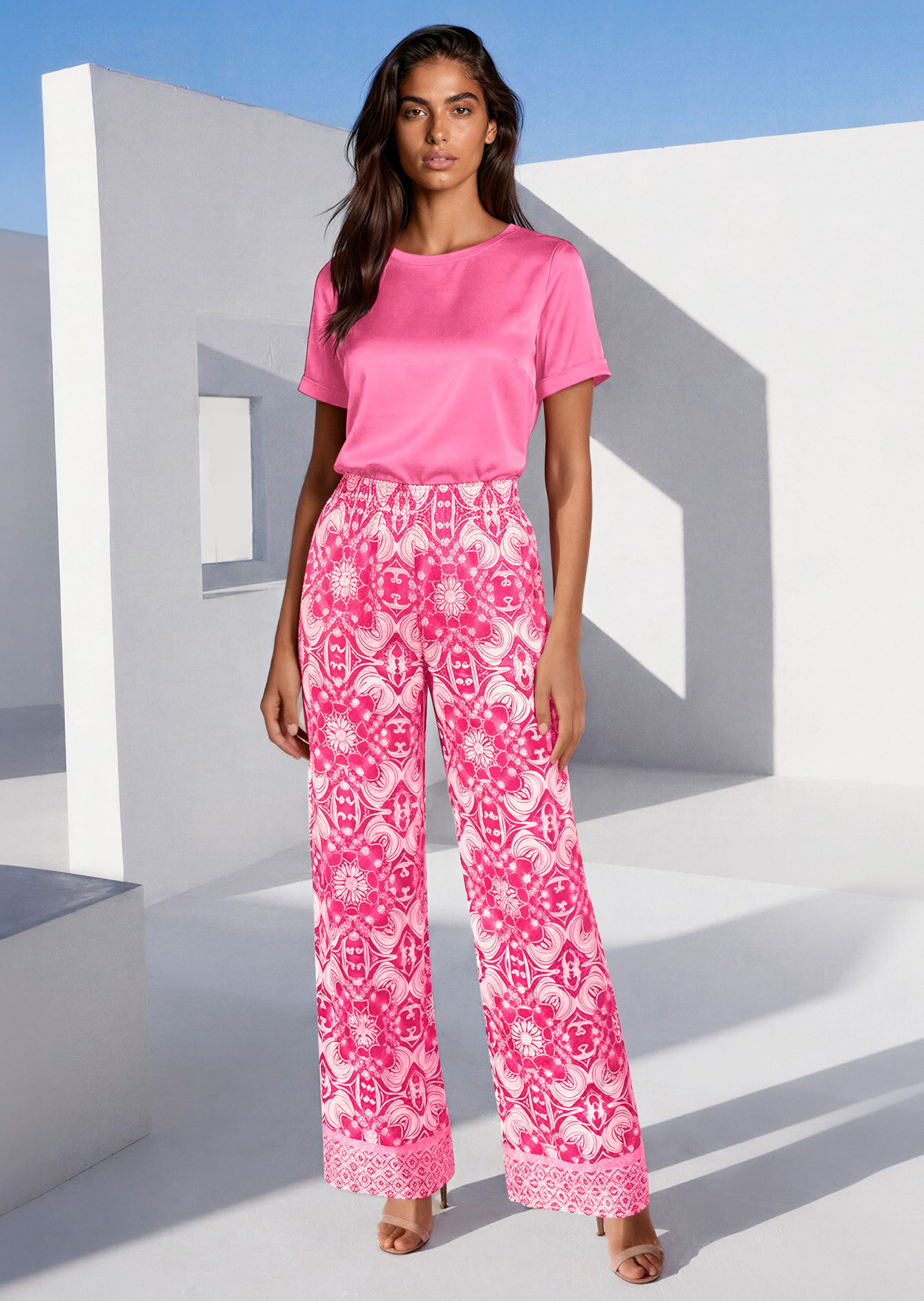 Weite Sommerhose mit Unikat-Print