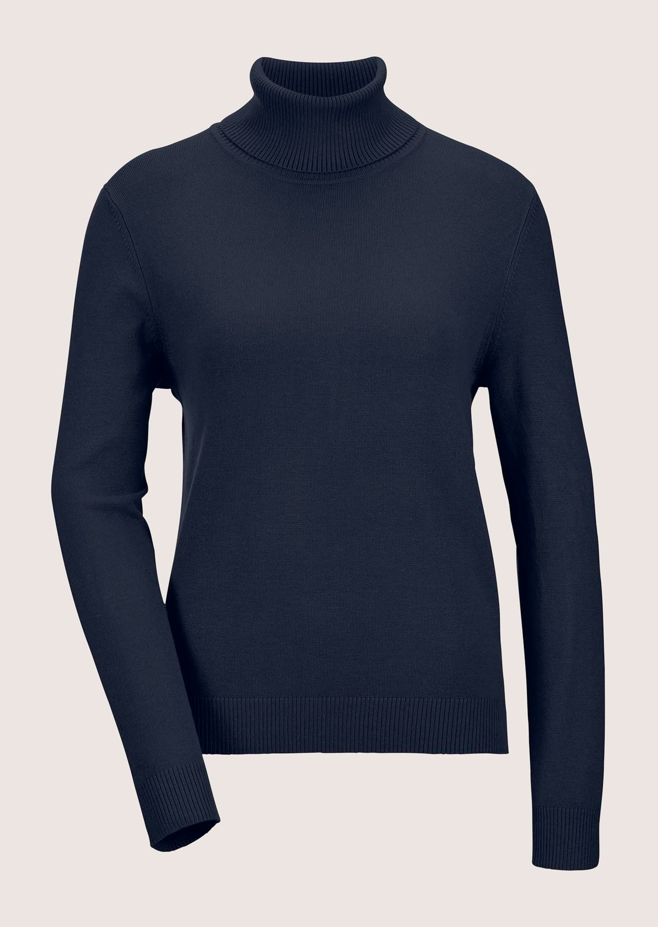 Figurnaher Feinstrickpullover
