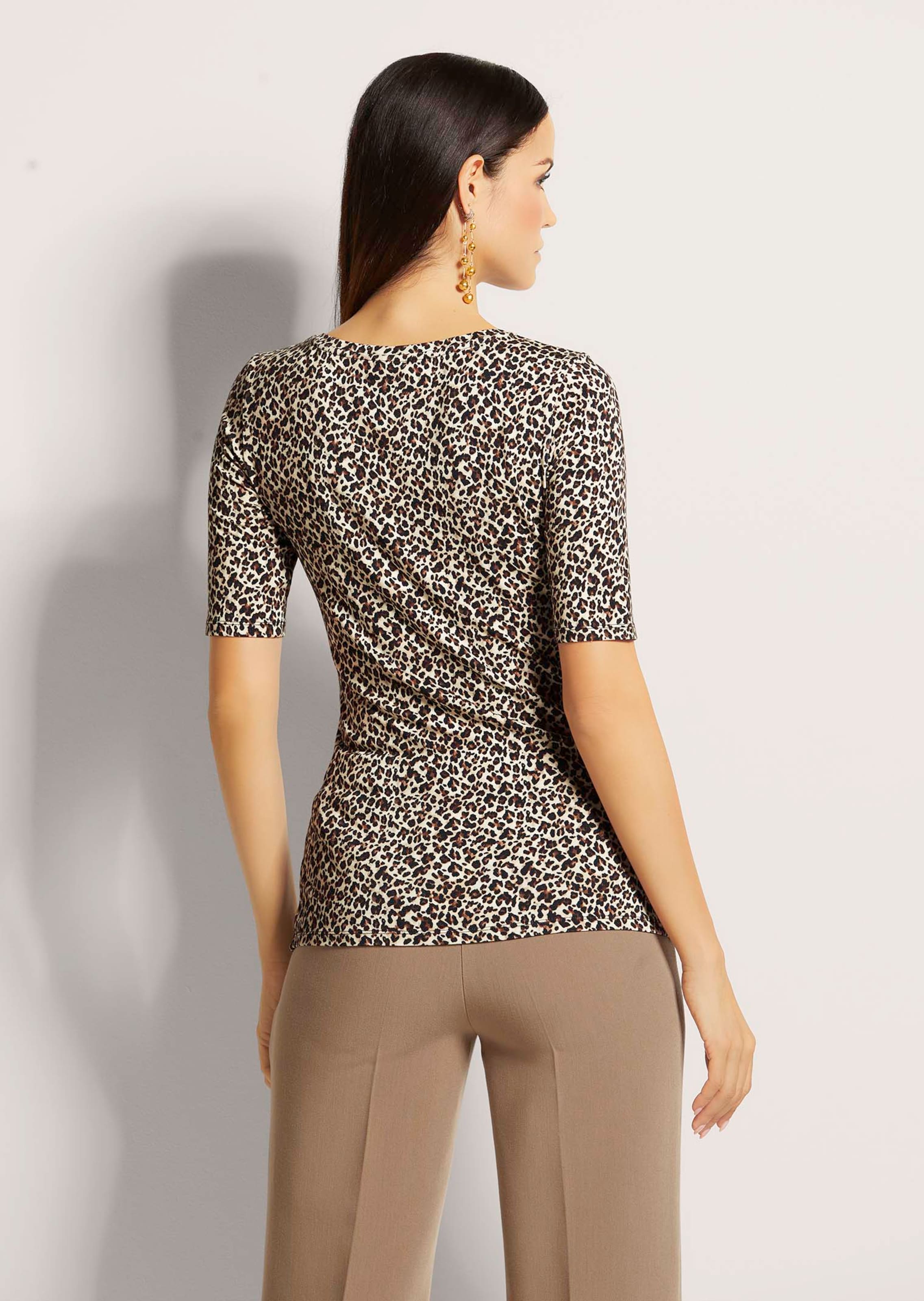 Animal print top with round neck thumbnail 4
