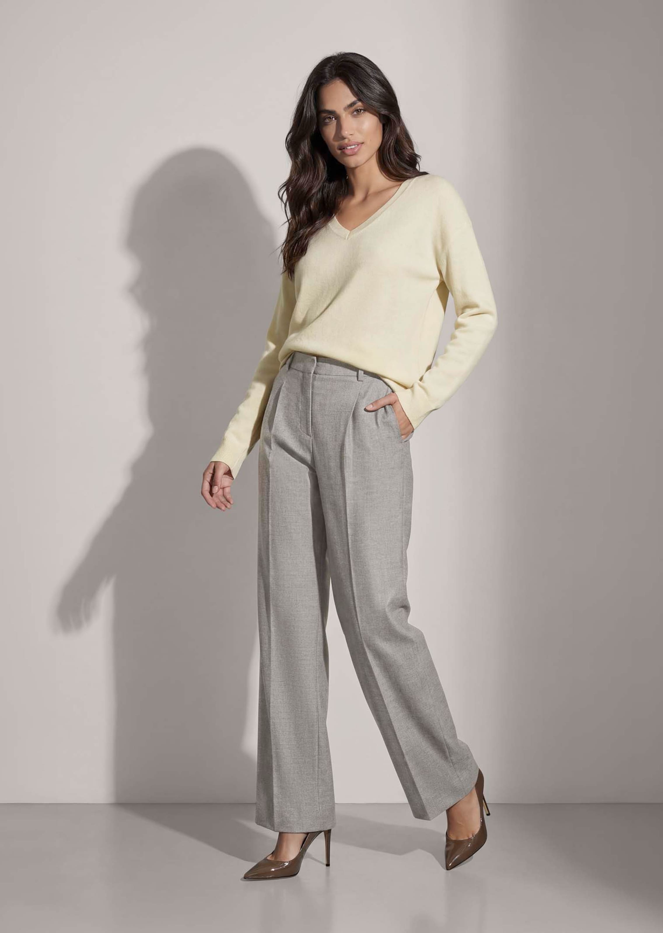 Trui met V-hals, van Good Cashmere