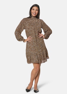 Robe thumbnail 3