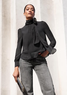 Chiffon blouse with stand-up collar and tie bow thumbnail 1