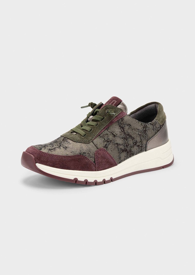 Sneakers van leer met folieprint