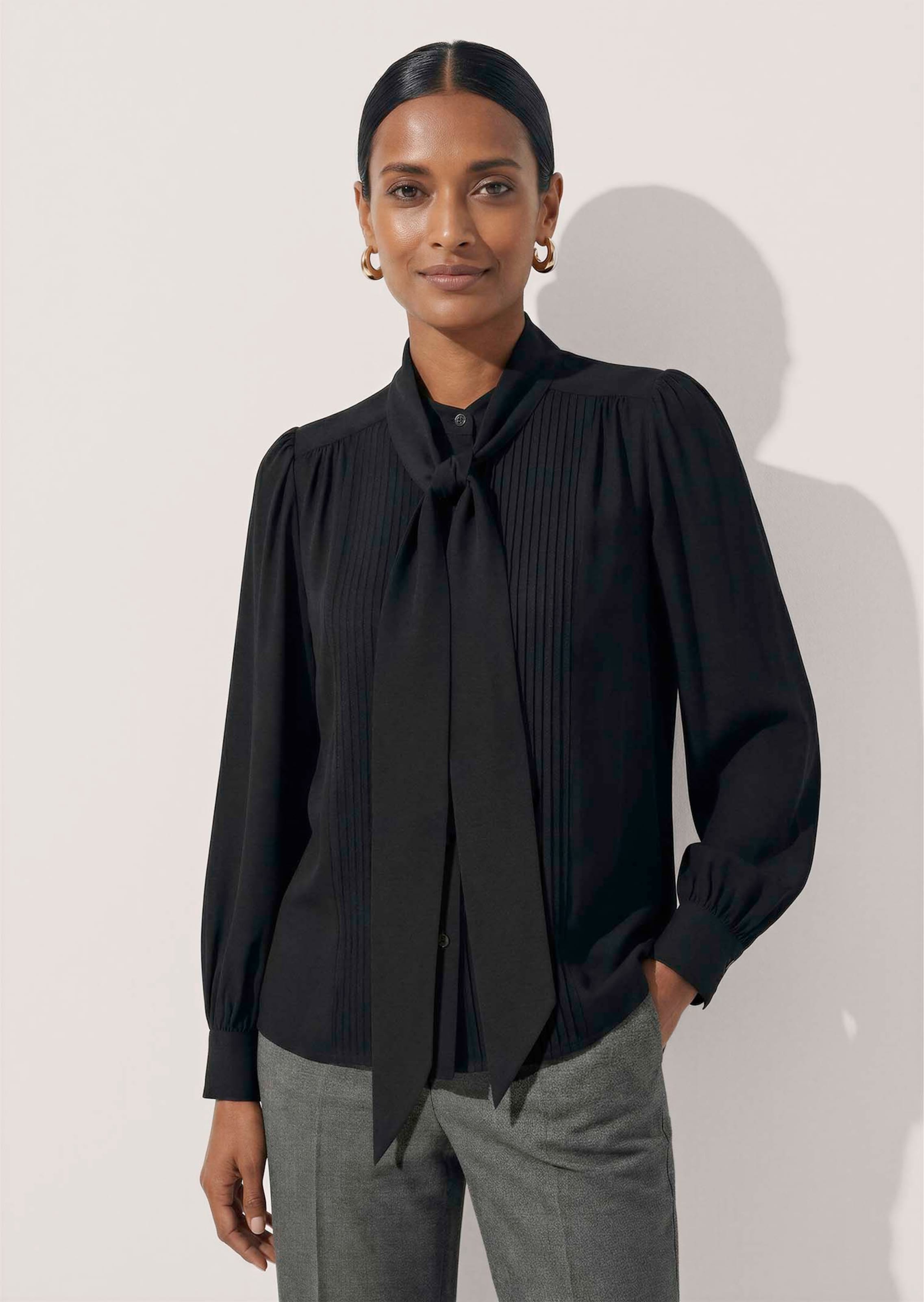 Elegante Schluppenbluse