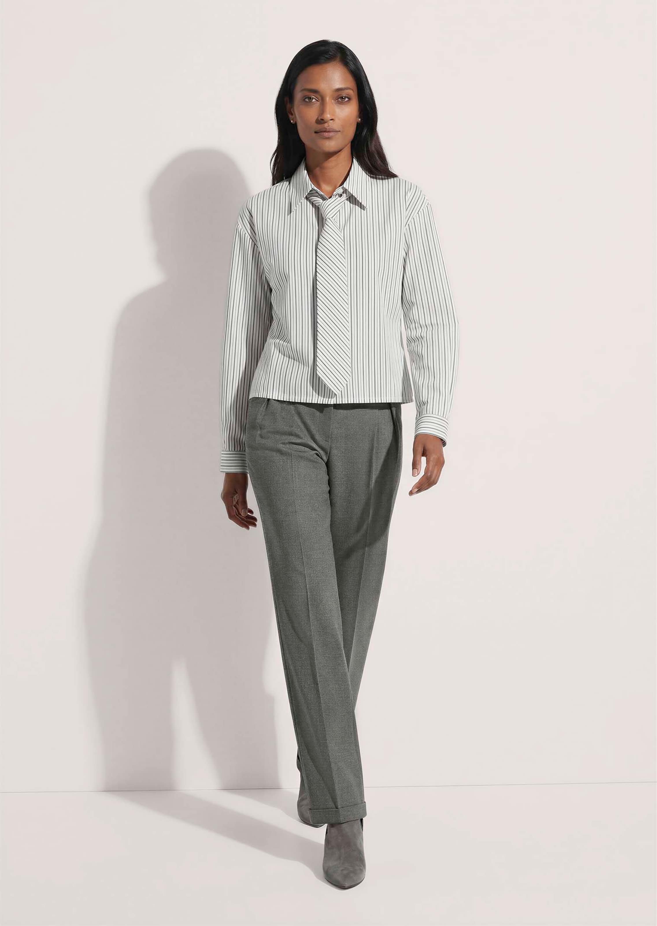 Shirt with detachable tie thumbnail 3