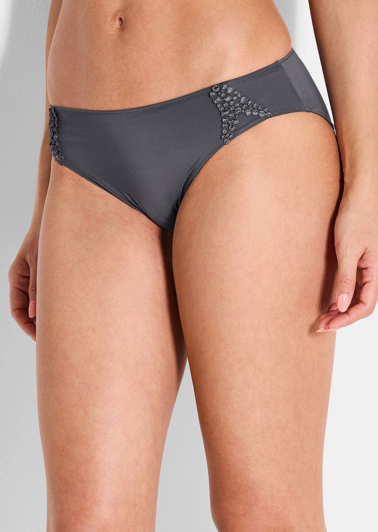 Hüftslip aus seidig-weicher Microfaser