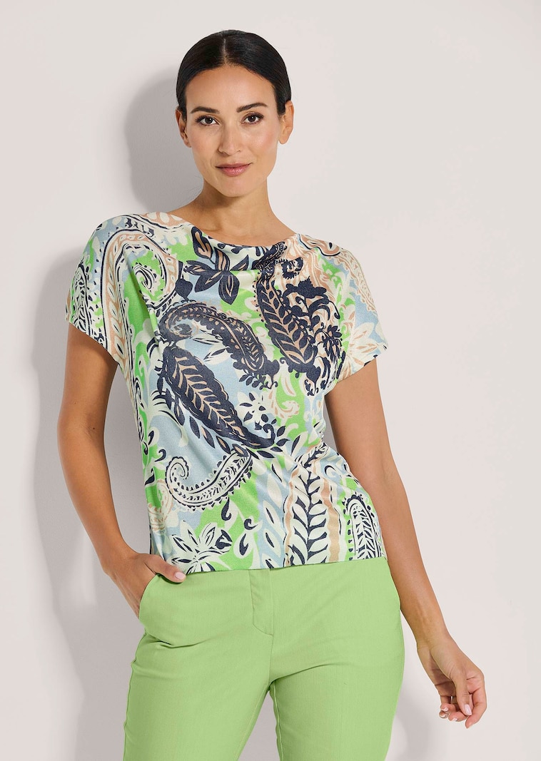 Jumper with unique print