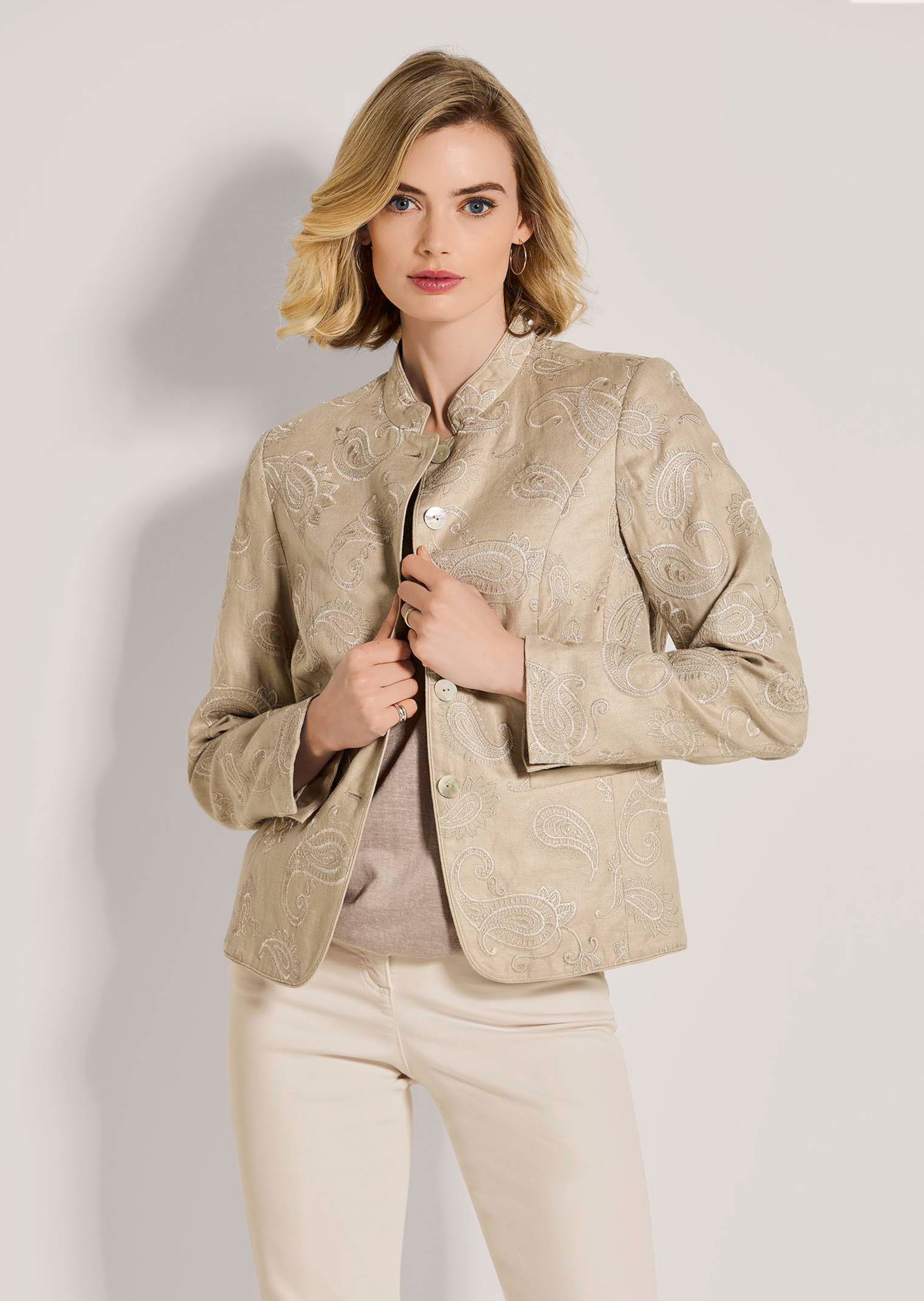 Blazer. Pur lin