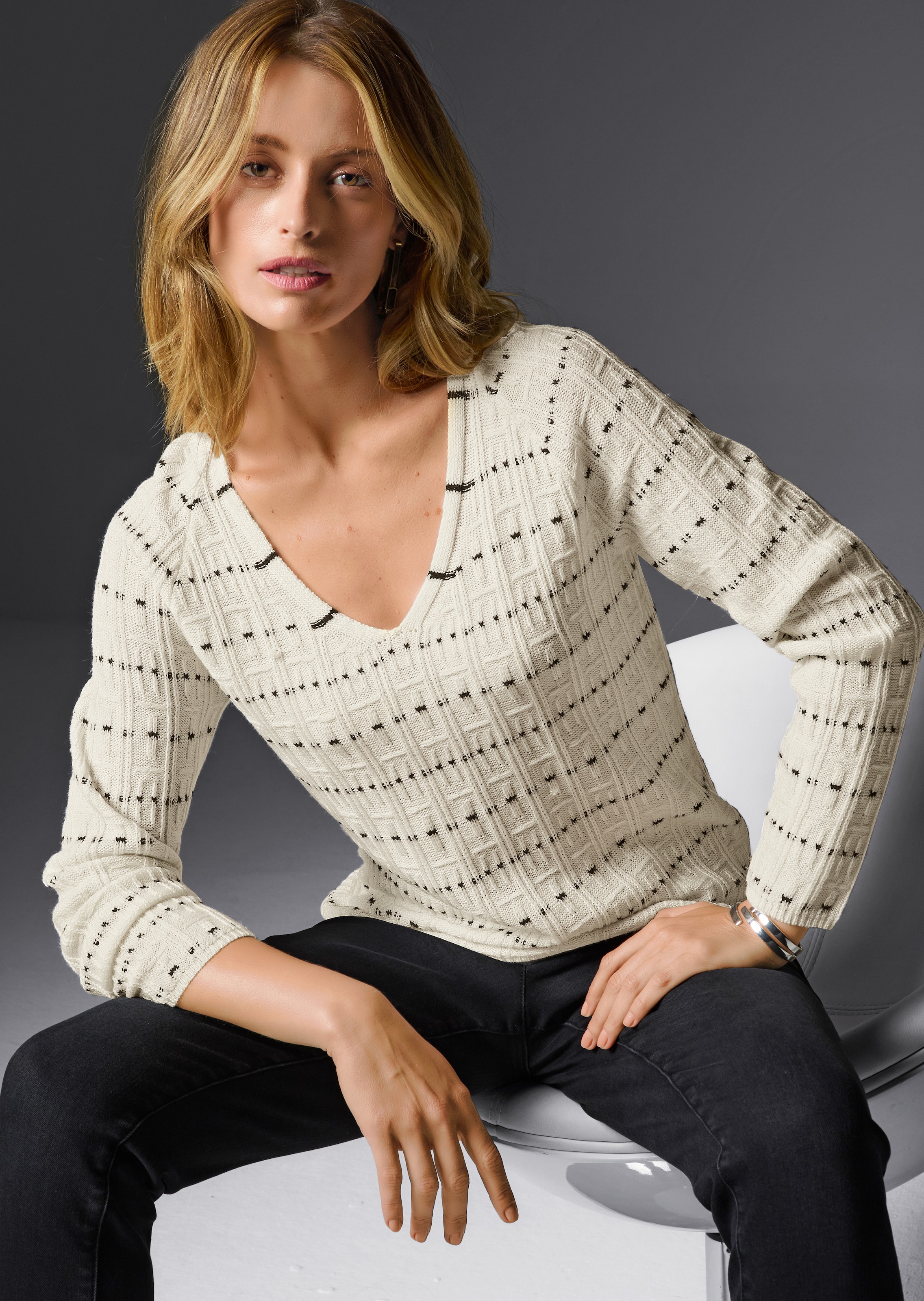 Pull. Pure laine vierge