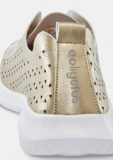 Extraleichte Halbschuhe mit Lochmuster thumbnail 3