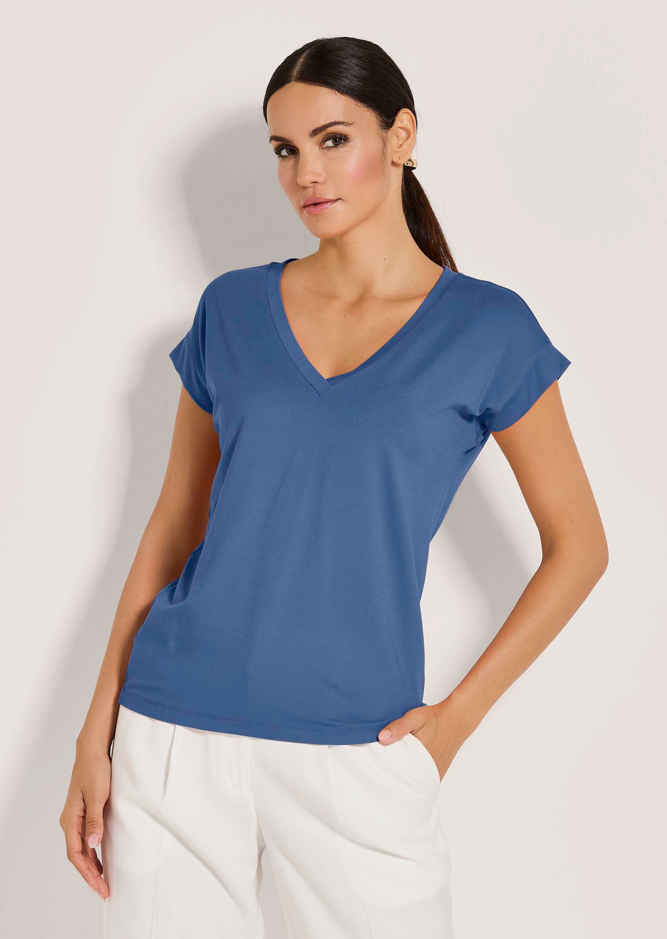 T-shirt décontracté à encolure en V