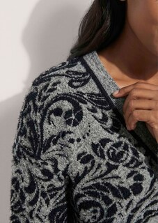 Pull jacquard avec encolure en V thumbnail 6