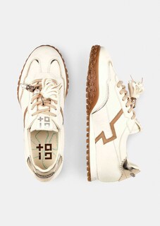Sneaker aus Leder mit Schmuckanhänger thumbnail 2