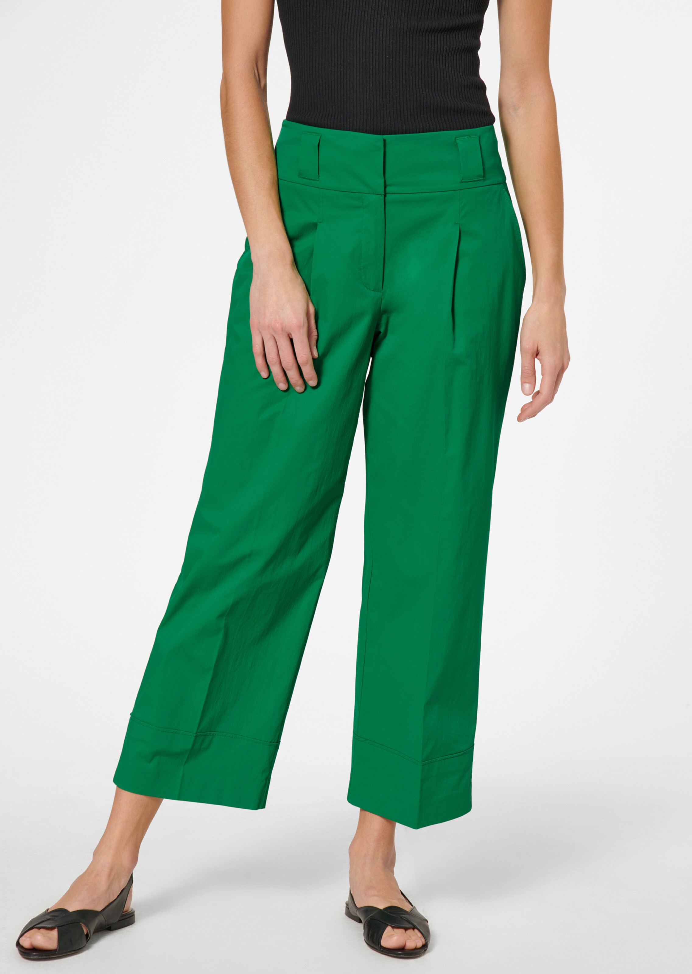 Pantalon court thumbnail 2