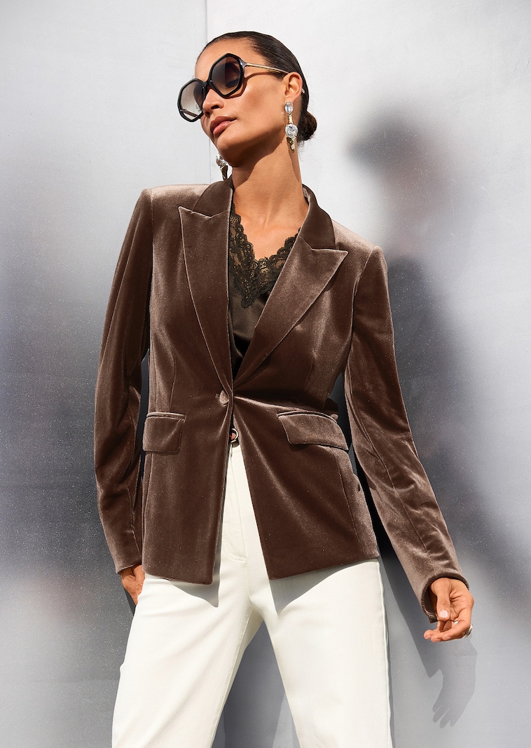 Classic velvet blazer
