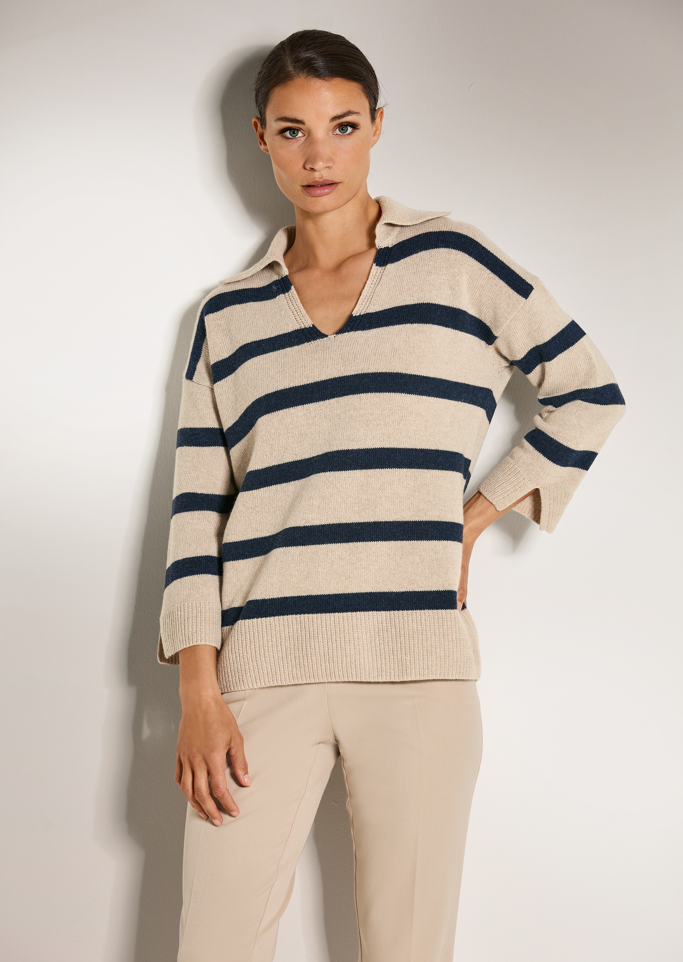 Pull rayé avec col polo