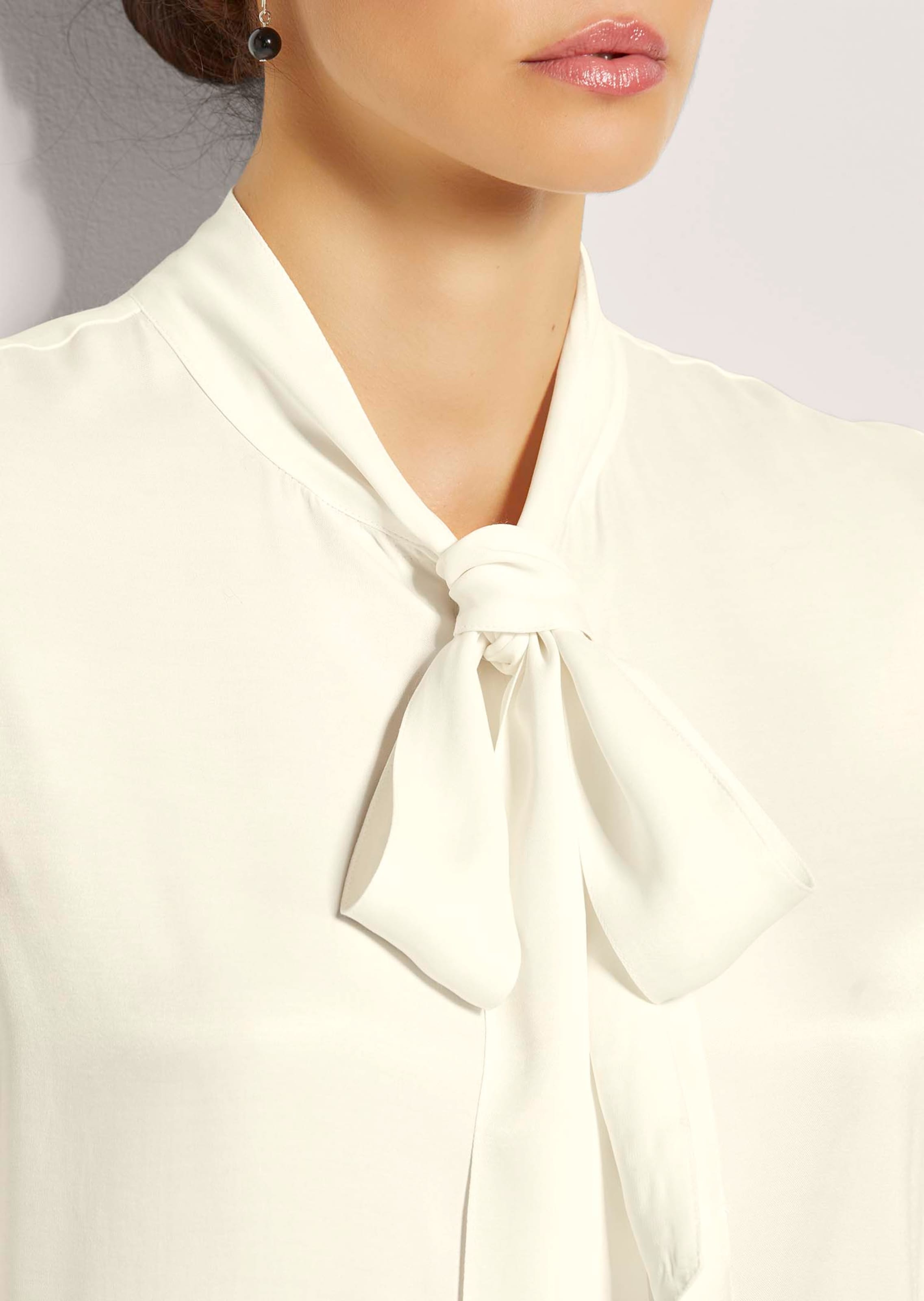 Blouse thumbnail 6