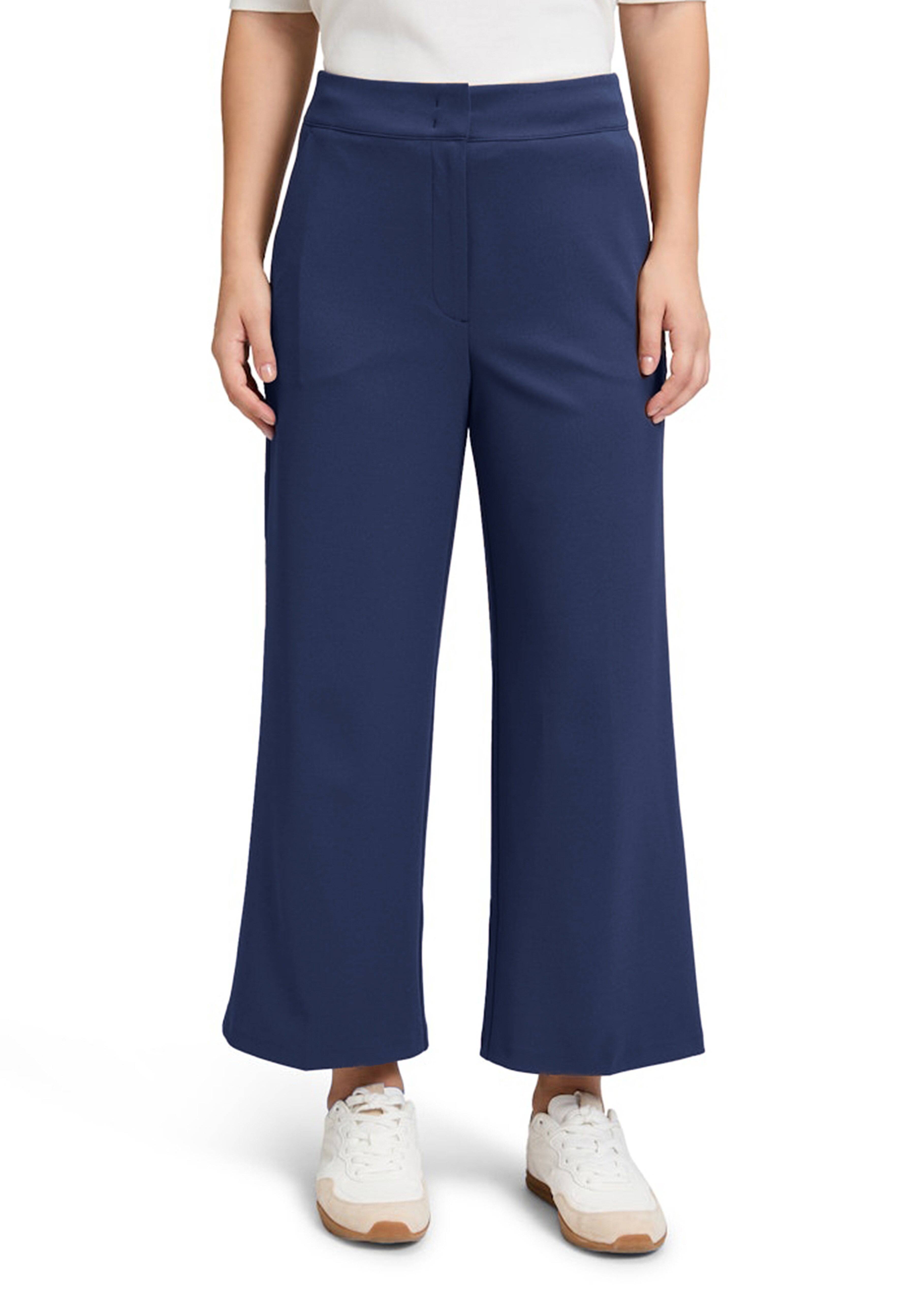 Culotte aus Soft-Stretch mit Bügelfalten