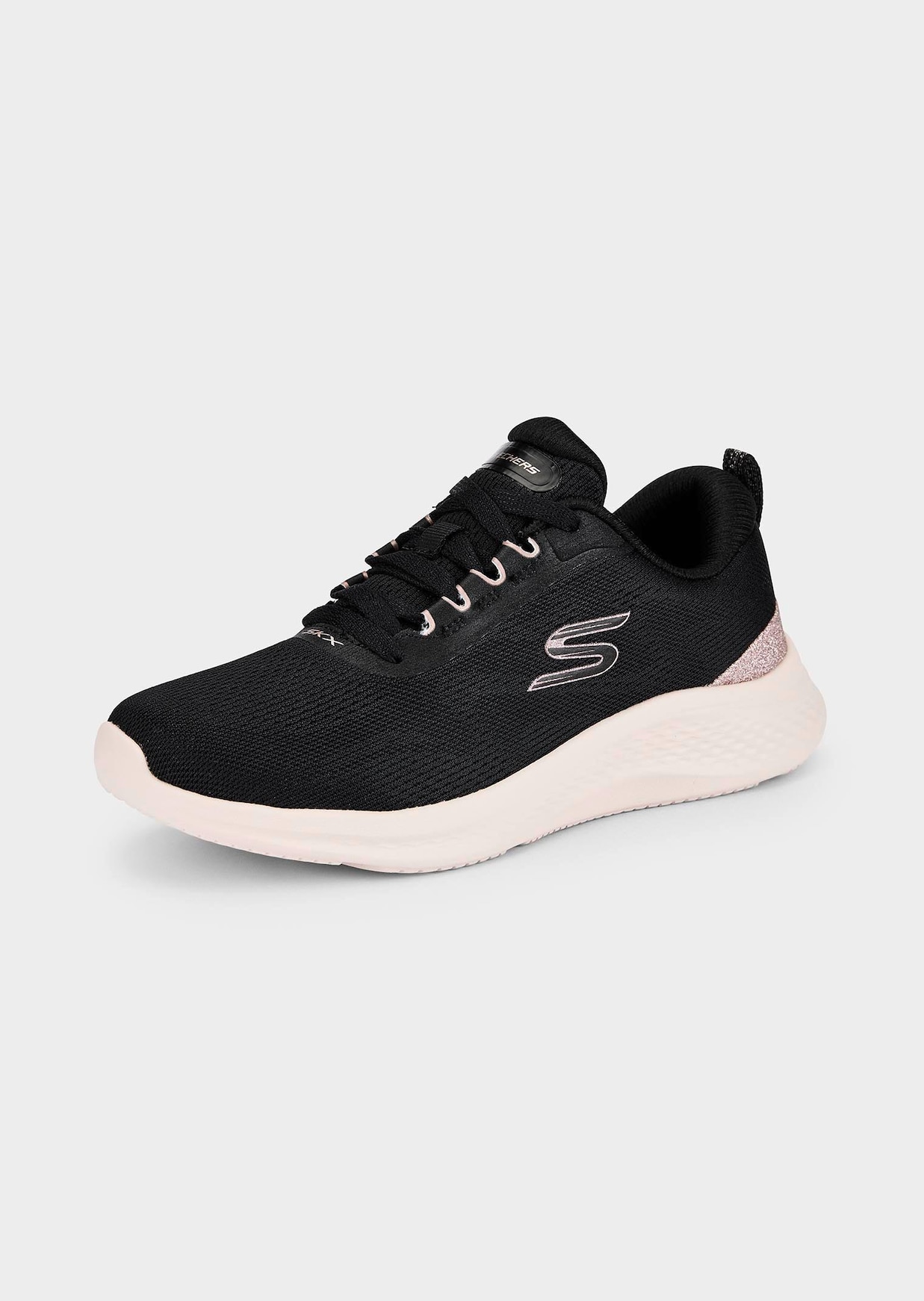 Ademende sneakers