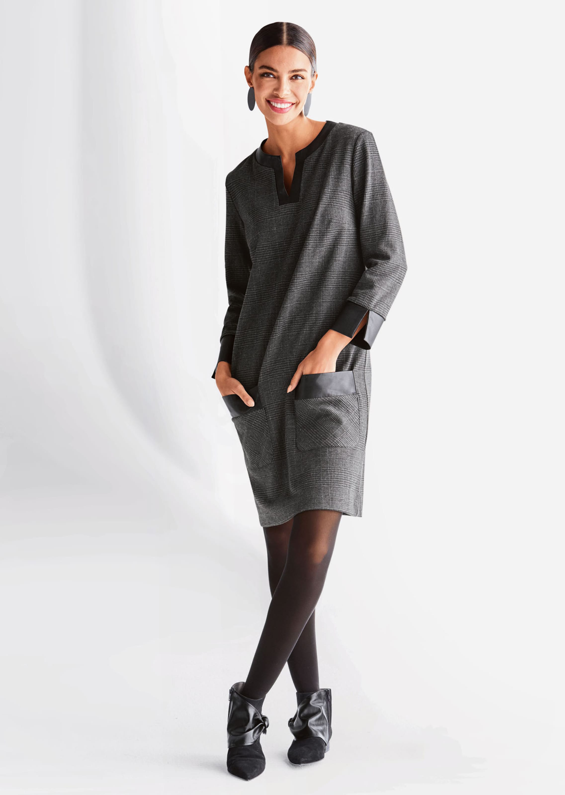 Kleid in H-Linie