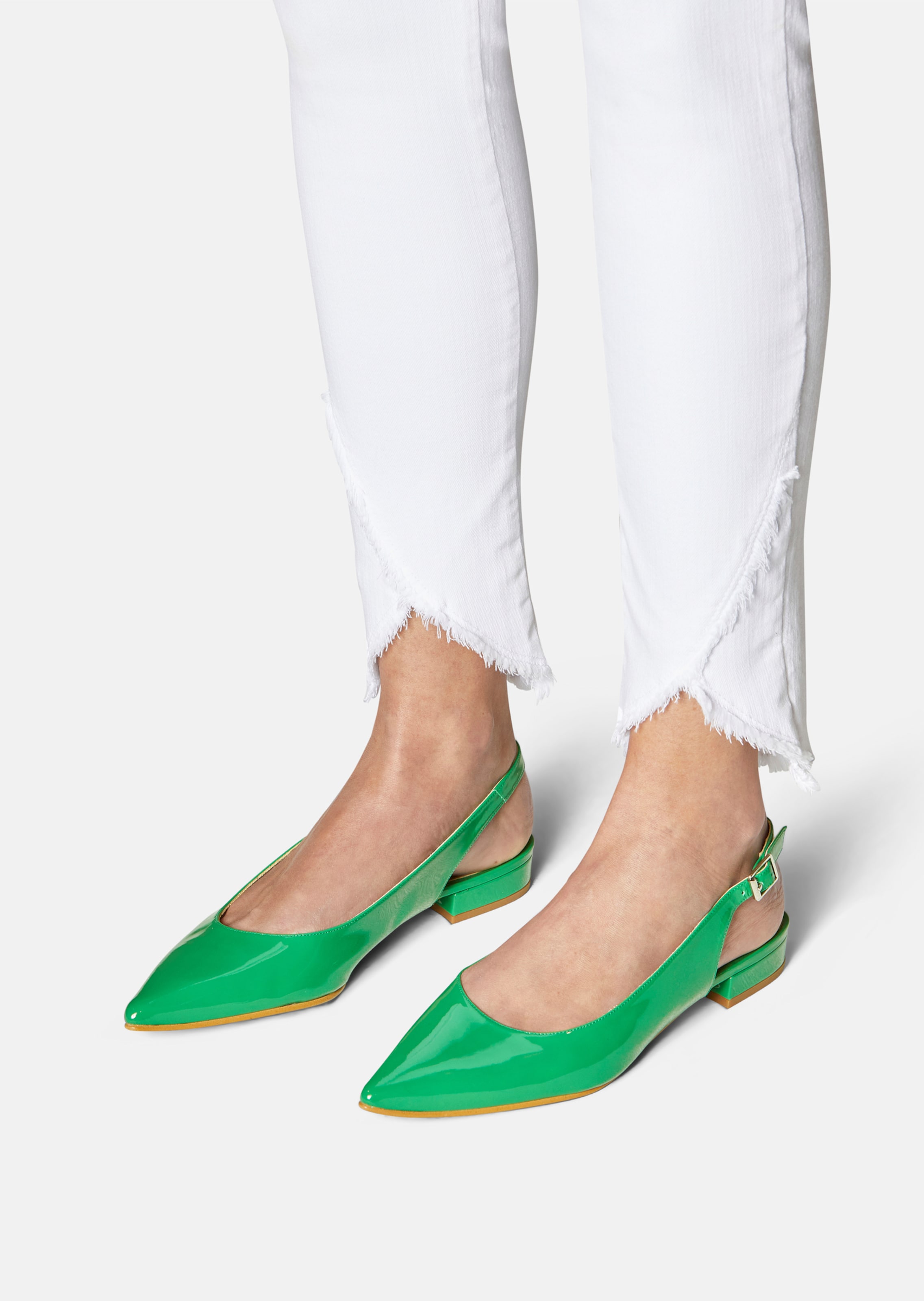 Spitze Lack-Ballerinas