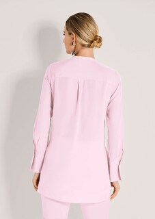 Lange Seidenbluse in kragenloser Form thumbnail 4