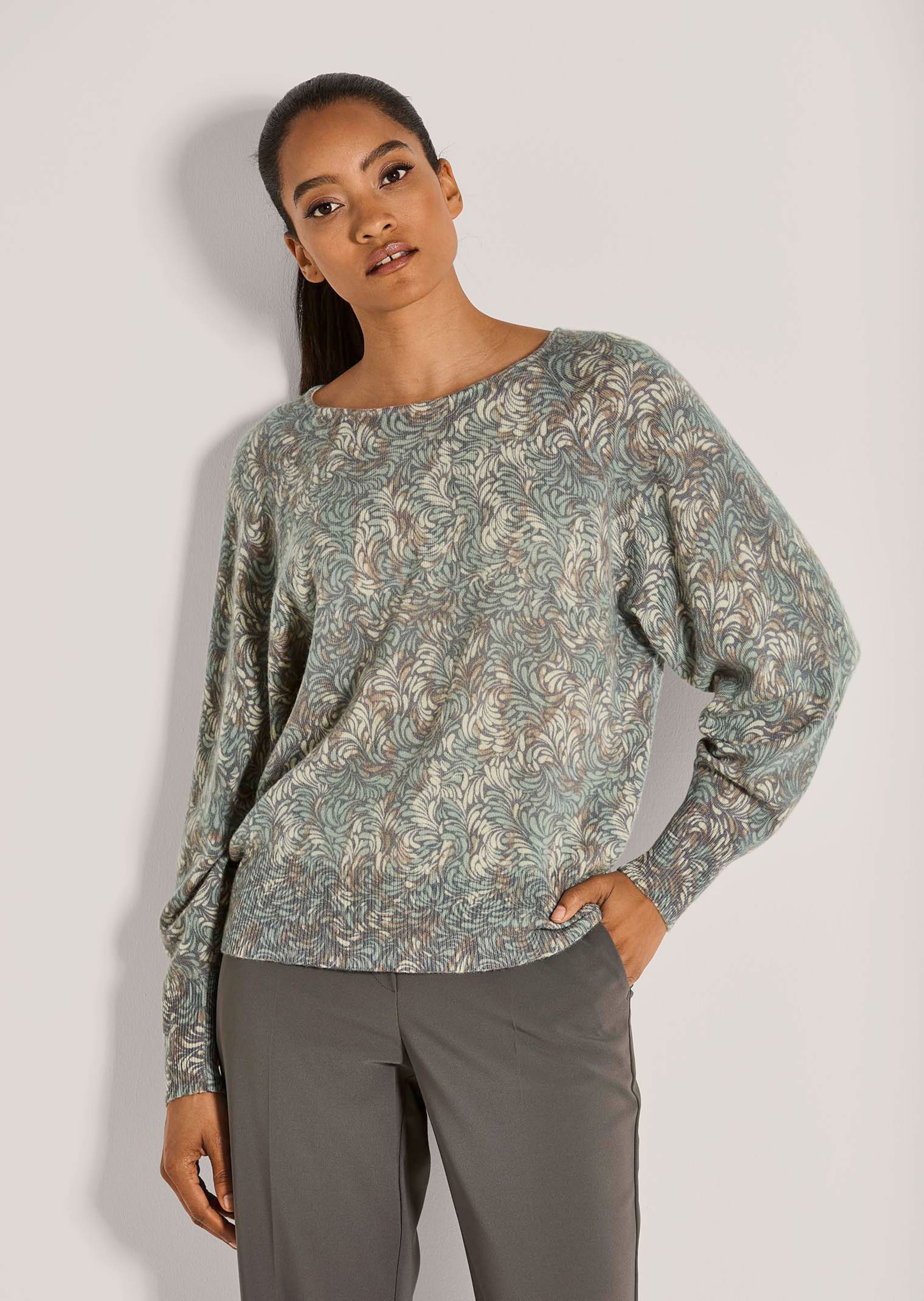 Pull. Pur cachemire