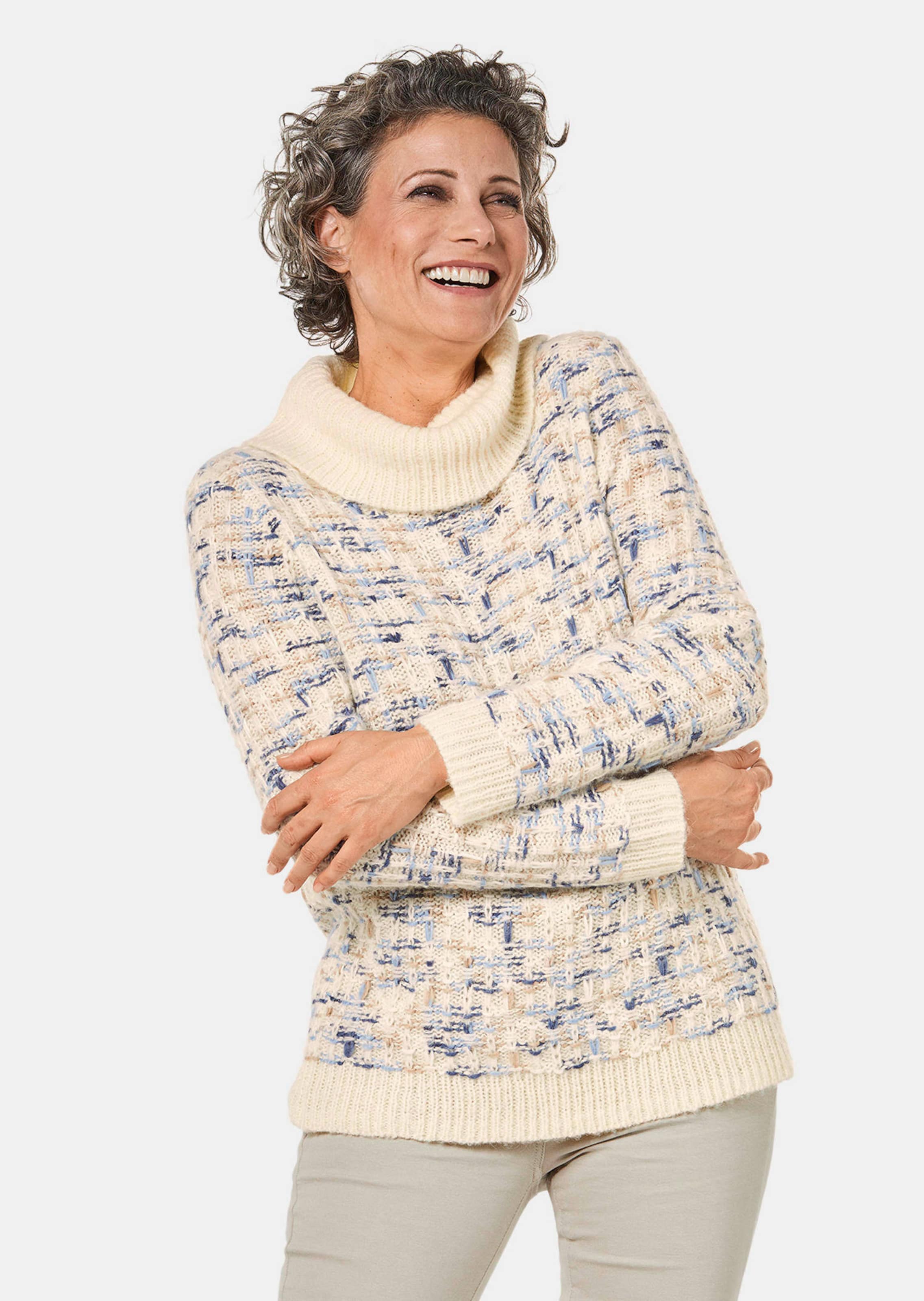 Pullover mit halsfernem Rollkragen