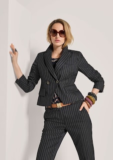 Blazer à rayures en modèle raccourci thumbnail 5