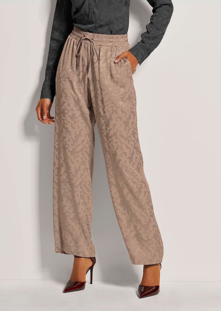 Pantalon. Pure viscose
