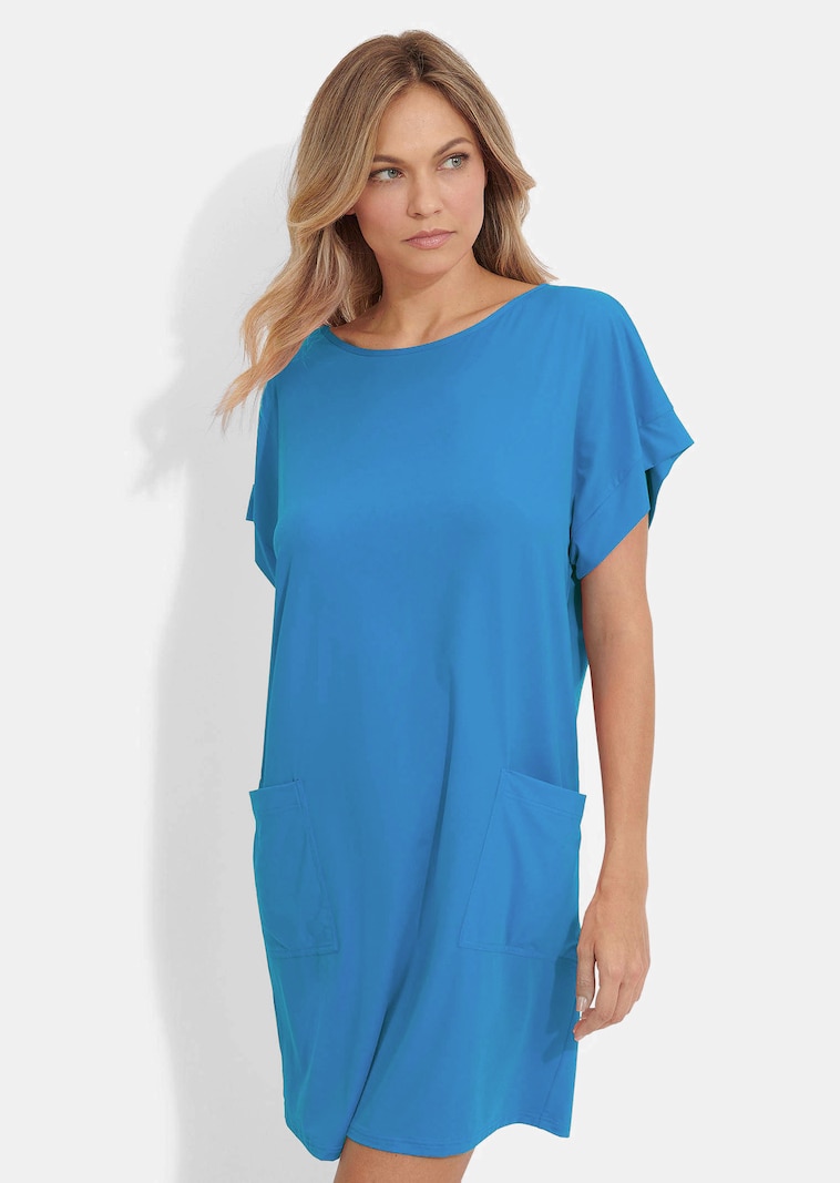 Robe de plage en matière fonctionnelle lisse