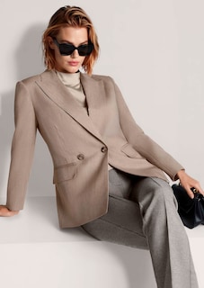 Doppelreihiger Blazer mit Ziersteppnähten thumbnail 5