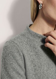 Strickkleid mit Stehkragen thumbnail 6