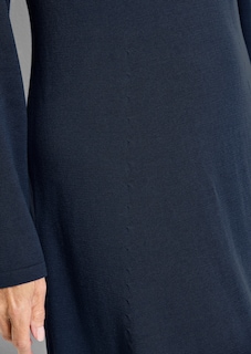 Robe en tricot à la coupe féminine en A thumbnail 5