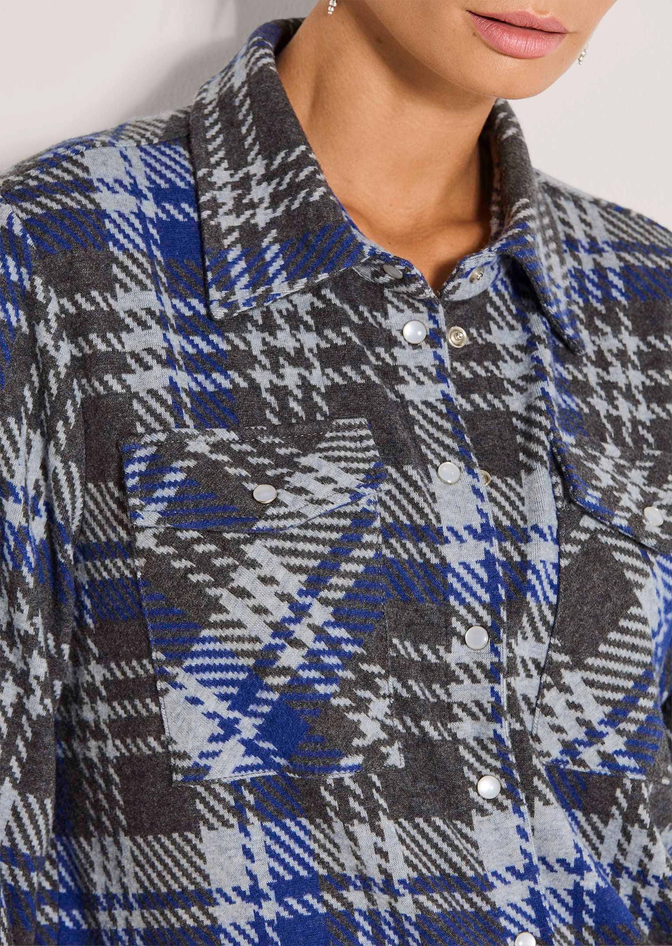 Casual checked shirt with press studs thumbnail 6