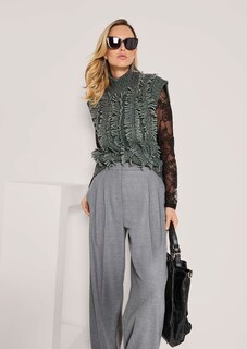 Chunky knit vest with fringes thumbnail 5