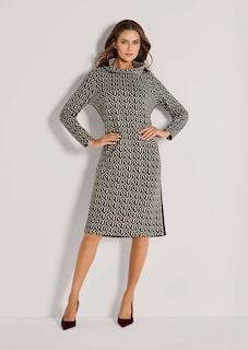 Shift dress with graphic pattern thumbnail 2