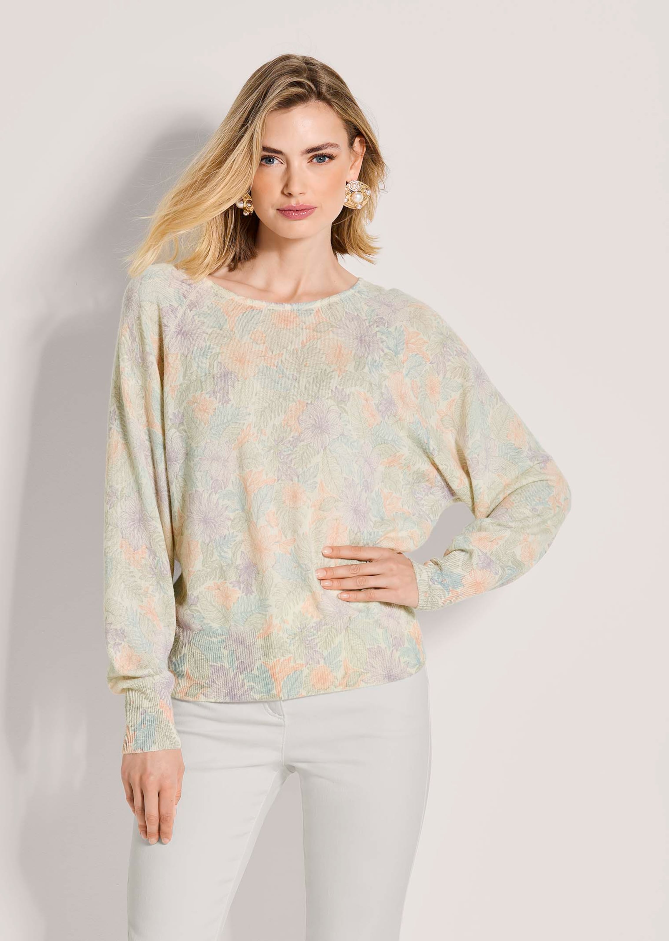 Pull imprimé. Pur cachemire