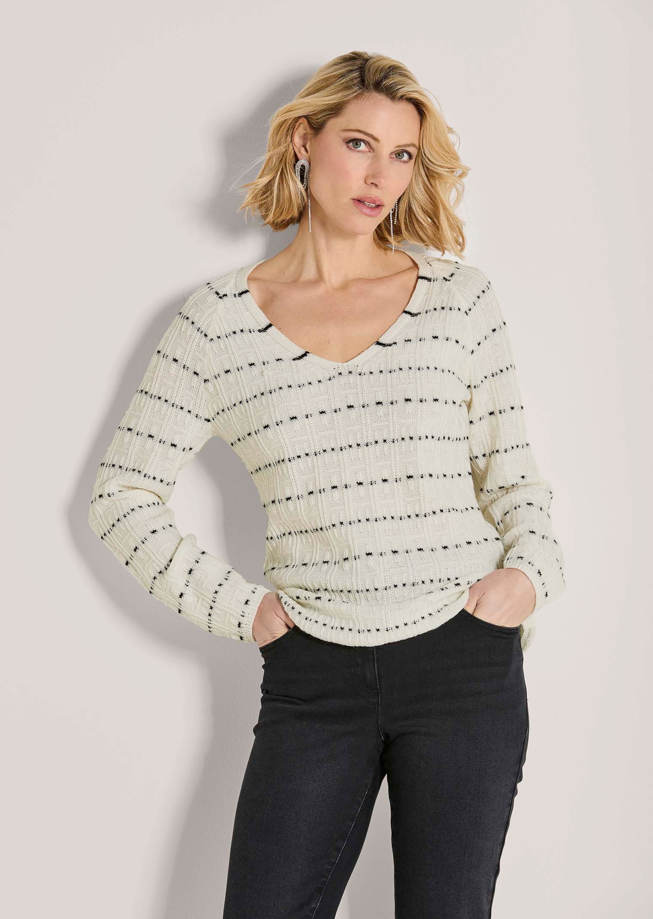 Pull. Pure laine vierge