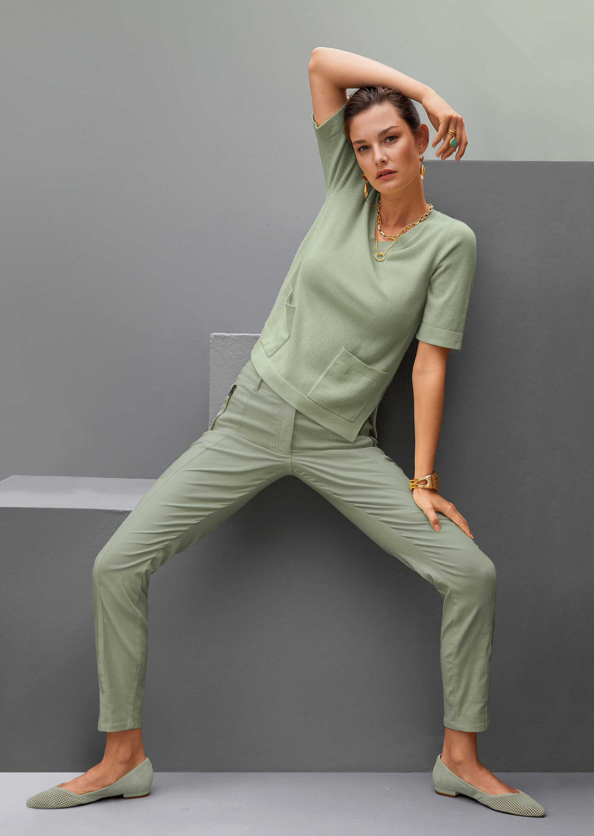 Strakke broek met ritszakken