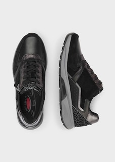 Sneaker mit Mesh-Futter thumbnail 2