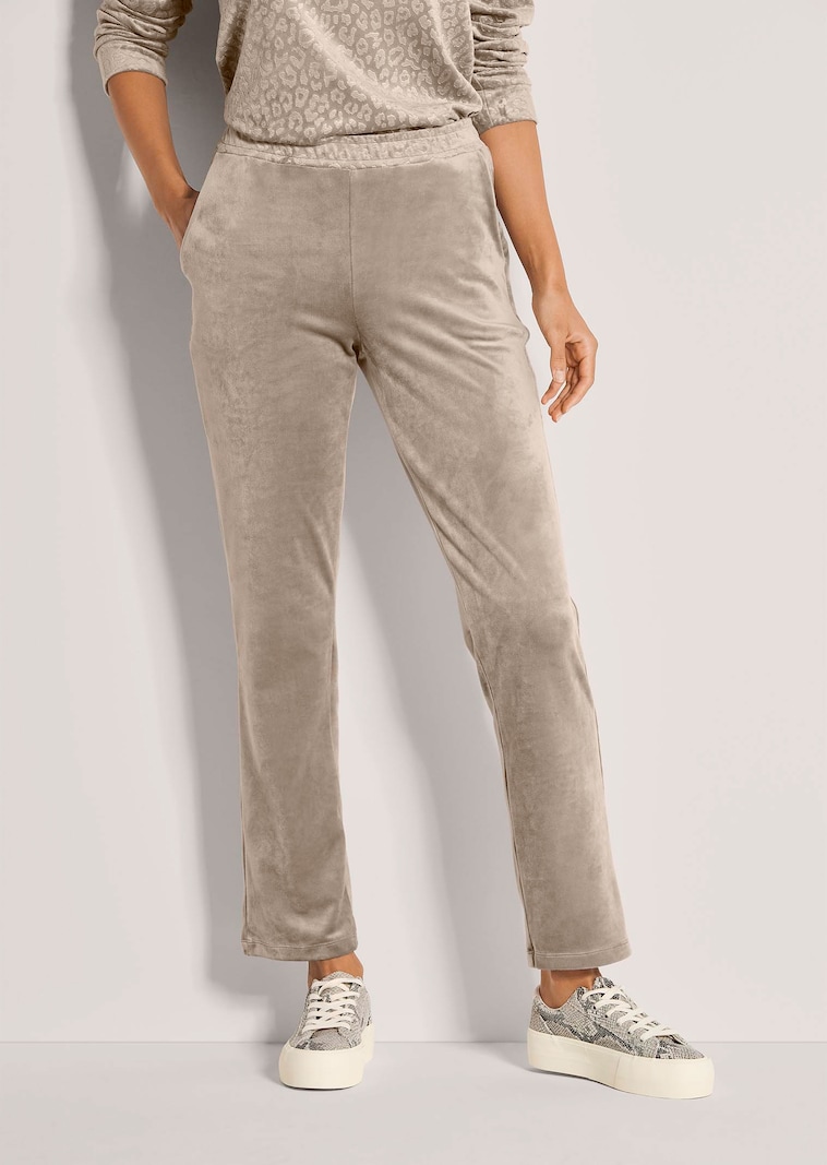Schlupfhose in flauschiger Nicki-Qualität