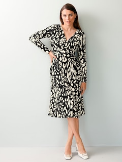 Robe thumbnail 3